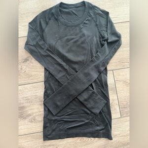 lululemon athletica Black Long Sleeve Tee